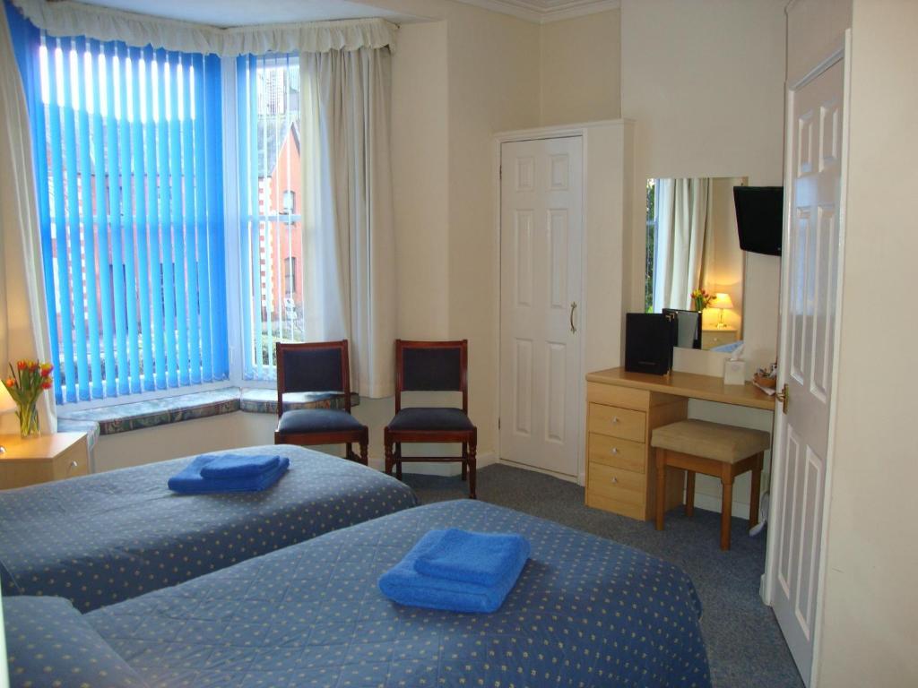 Clock Tower Hotel Exeter Szoba fotó